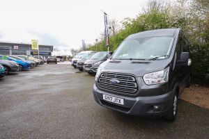 FORD TRANSIT COURIER LIMITED TDCI - 2438 - 35