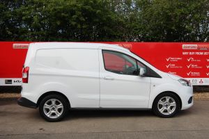 FORD TRANSIT COURIER LIMITED TDCI - 2438 - 3